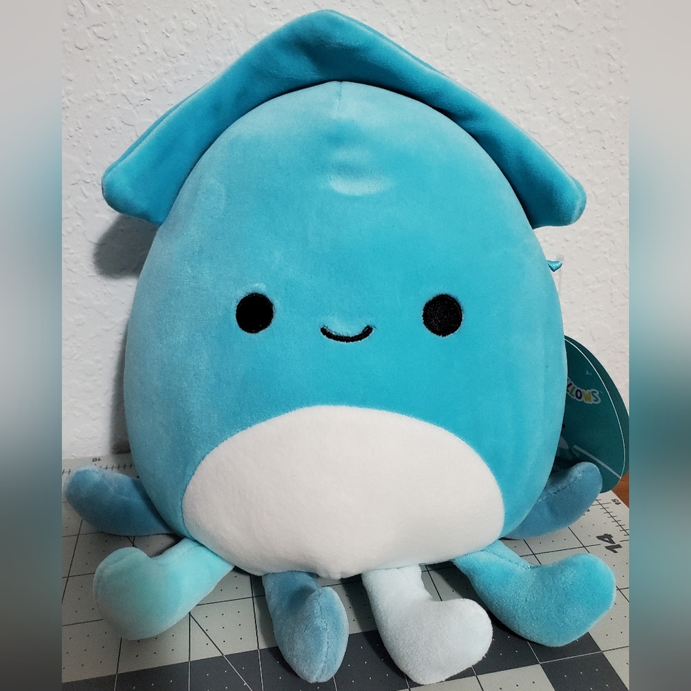 NWT 7" Sky, The Squid Squishmallows